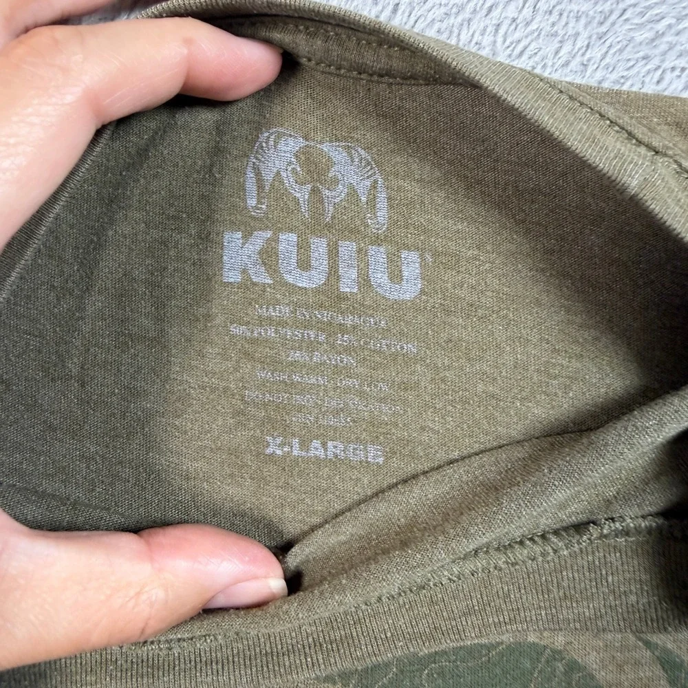 Kuiu Long Sleeve T-Shirt Mens XL Olive Green Crewneck Ram Logo Hunting